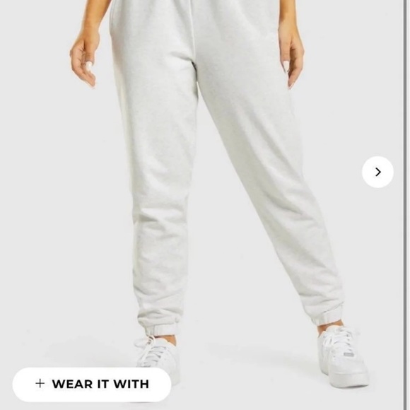Gymshark Pants - Gymshark white rest day jogger